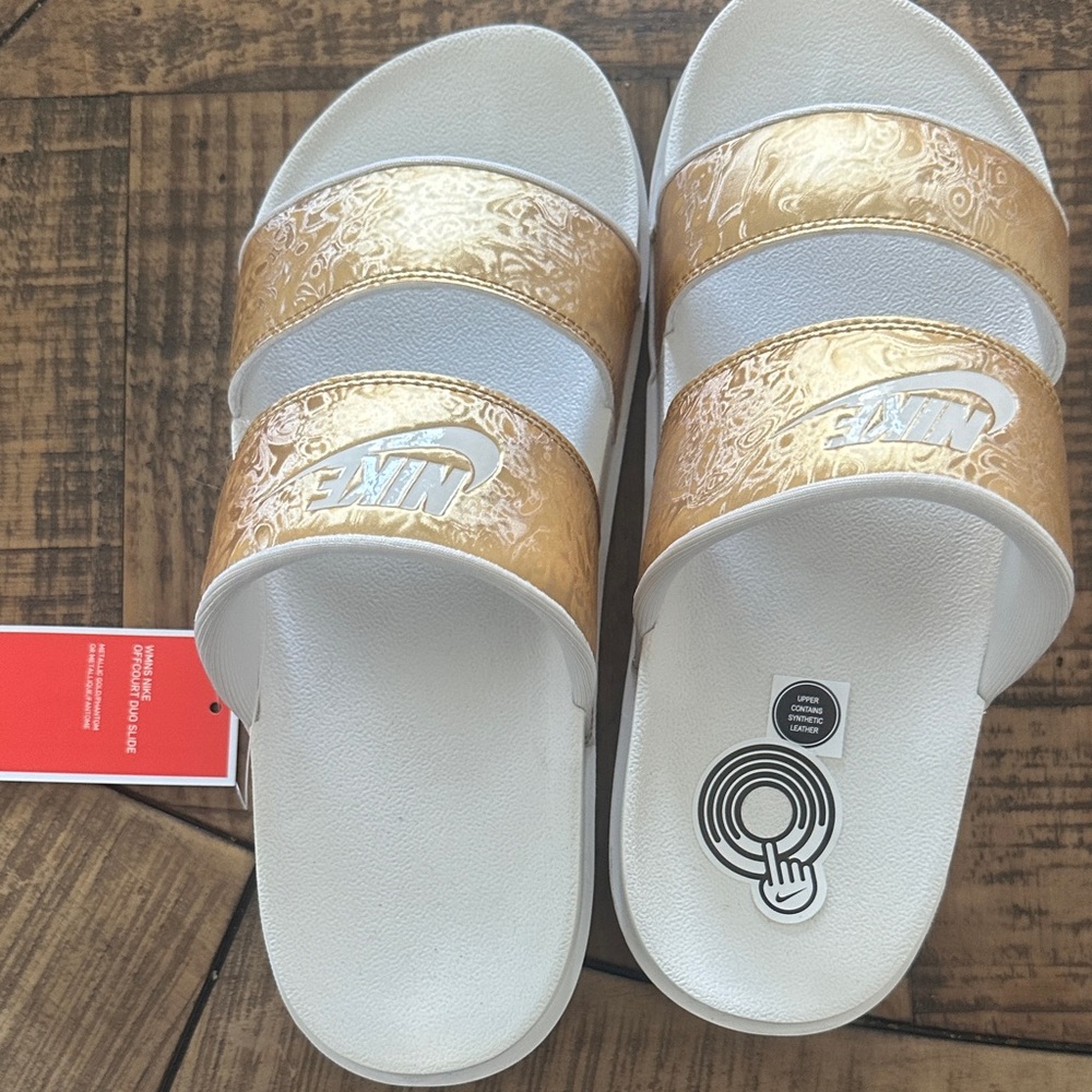 Nike Women's Gold and White Sandals